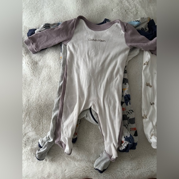 Footie Bundle - Picture 5 of 9